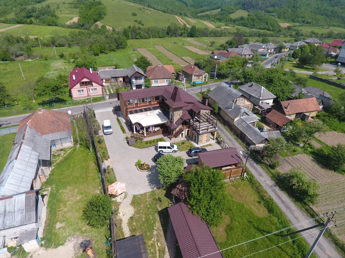 Minihotel Zolotoe Runo Ploskoye Dış mekan fotoğraf