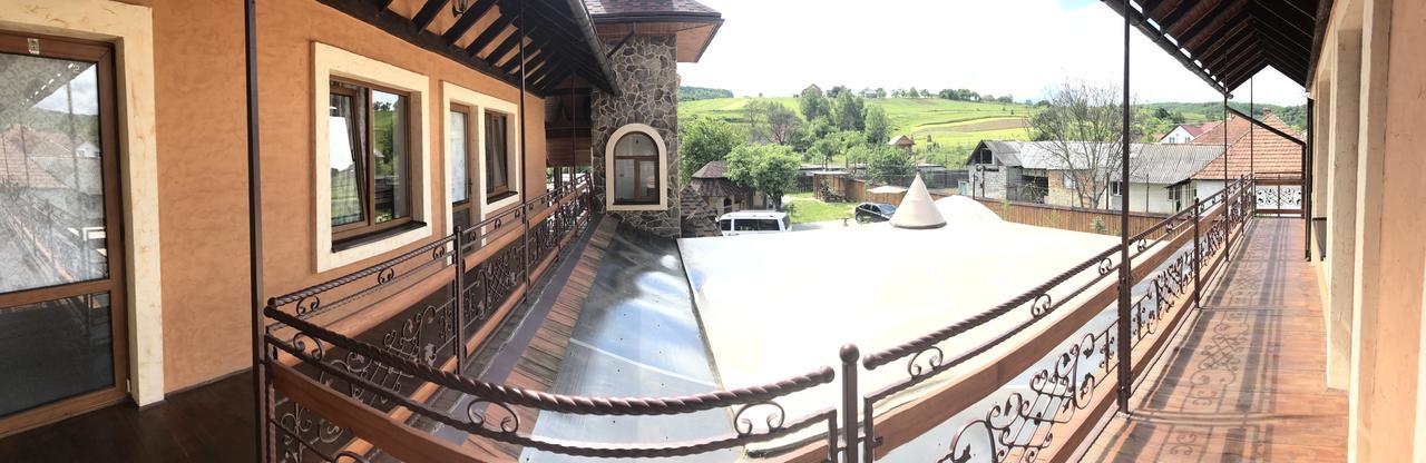 Minihotel Zolotoe Runo Ploskoye Dış mekan fotoğraf
